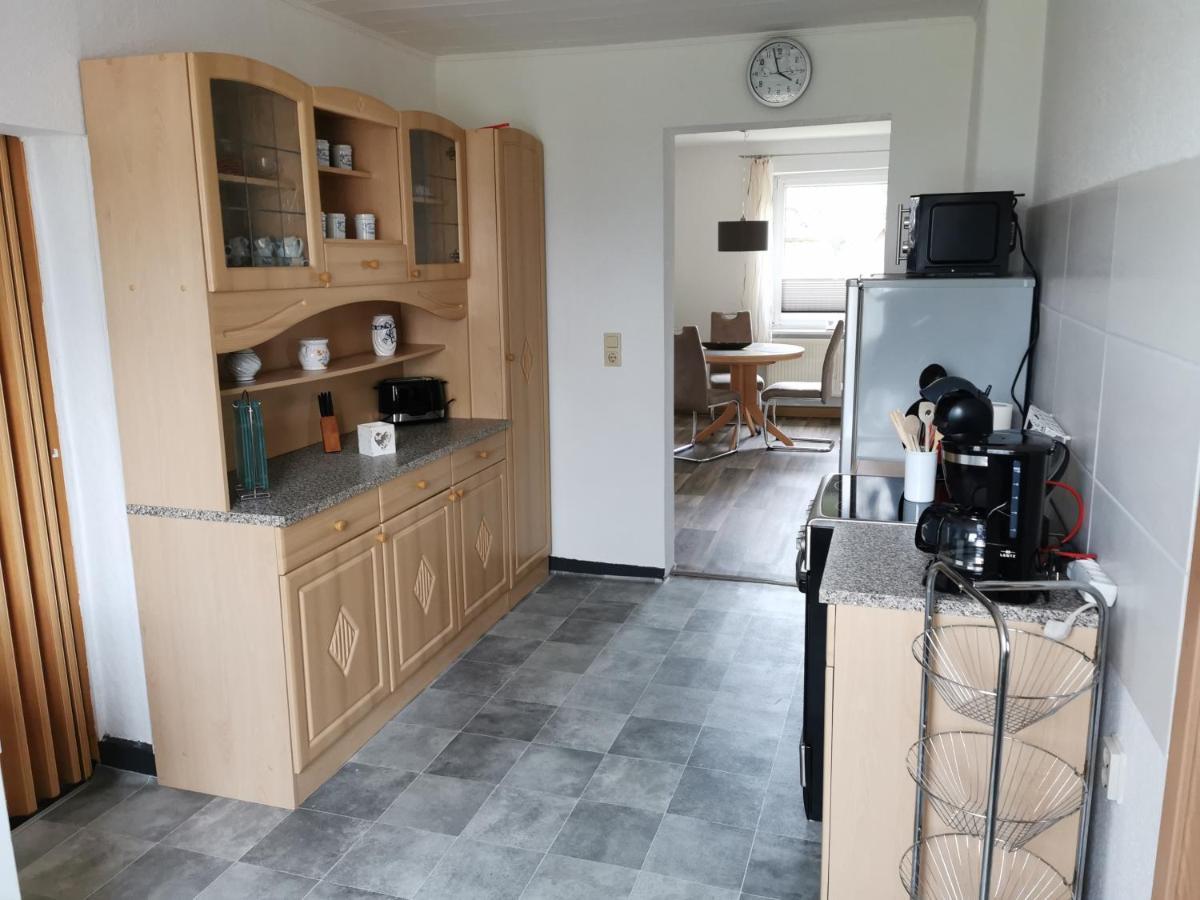 Ferienwohnung Am Stadtrand Garz Ruegen ภายนอก รูปภาพ